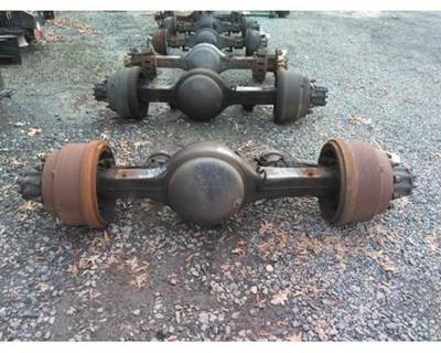 Eaton-Spicer 17060S Rear Axle Assembly