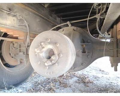 Eaton-Spicer 17060S Rear Axle Assembly