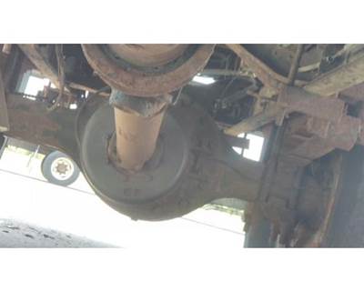 Eaton-Spicer 17060S Rear Axle Assembly