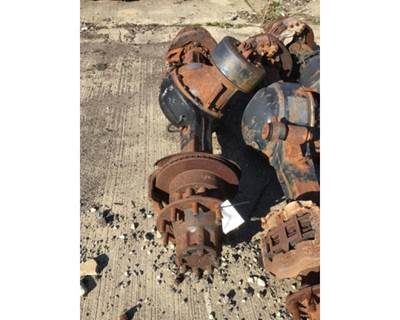 Eaton-Spicer 17060S Rear Axle Assembly