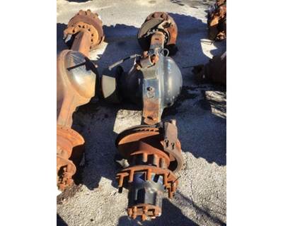 Eaton-Spicer 17060S Rear Axle Assembly