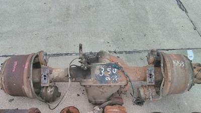 Eaton-Spicer 18200 Rear Axle Assembly