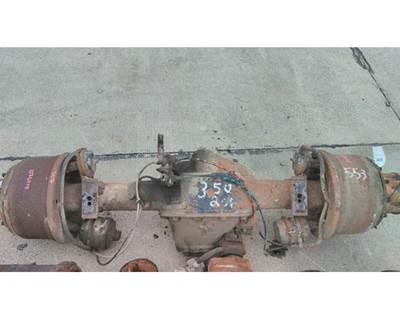 Eaton-Spicer 18200 Rear Axle Assembly
