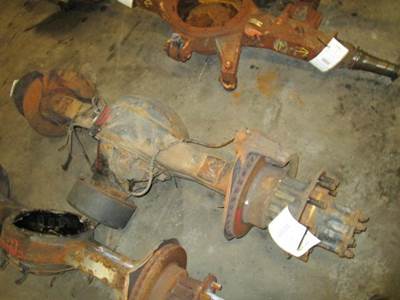 Eaton-Spicer 19060S Rear Axle Assembly