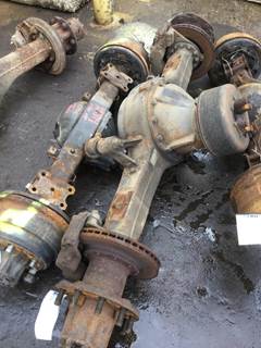 Eaton-Spicer 19060S Rear Axle Assembly