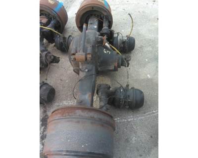 Eaton-Spicer 19060S Rear Axle Assembly