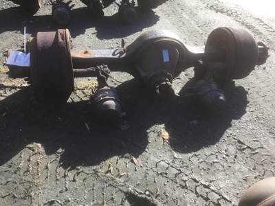 Eaton-Spicer 21060S Rear Axle Assembly