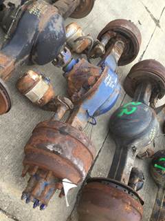 Eaton-Spicer 21060S Rear Axle Assembly