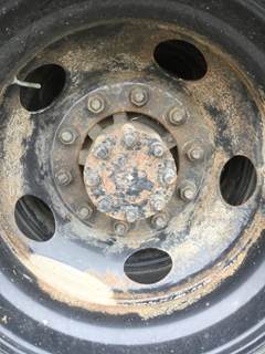 Eaton-Spicer 21060S Rear Axle Assembly