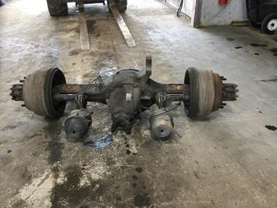 Eaton-Spicer 21060S Rear Axle Assembly