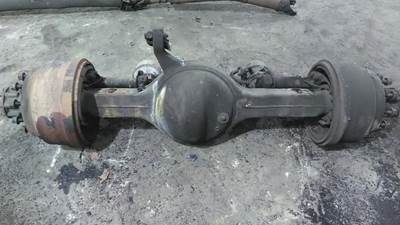Eaton-Spicer 21060S Rear Axle Assembly