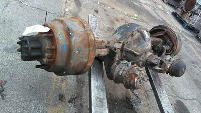 Eaton-Spicer 21060S Rear Axle Assembly