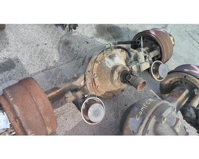 Eaton-Spicer 21065T Rear Axle Assembly