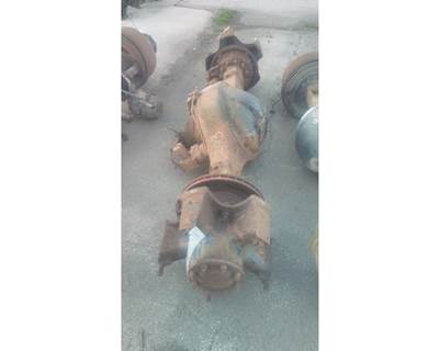 Eaton-Spicer 21065T Rear Axle Assembly