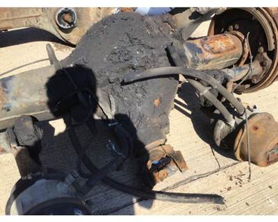 Eaton-Spicer 22060D Rear Axle Assembly
