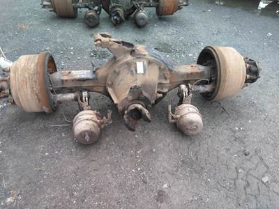 Eaton-Spicer 23105S Rear Axle Assembly