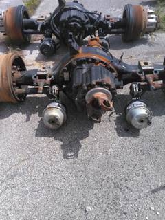 Eaton-Spicer D46170D Rear Axle Assembly