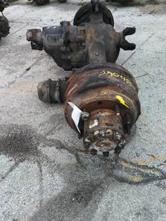 Eaton-Spicer DS404 Rear Axle Assembly