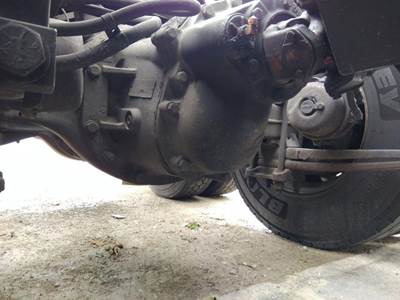 Eaton-Spicer Rear Axle Assembly for a Eaton-Spicer DS404R355