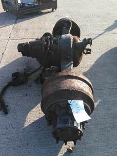 Eaton-Spicer DSP40 Rear Axle Assembly
