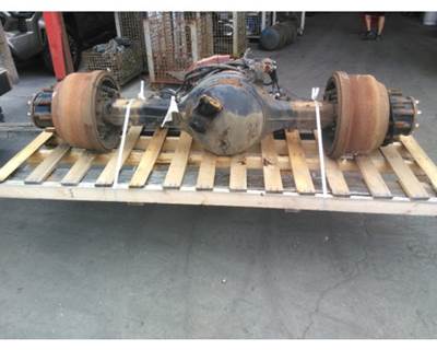 Eaton-Spicer DSP40 Rear Axle Assembly