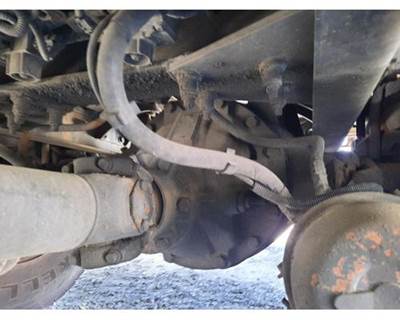 Eaton-Spicer P20060 Rear Axle Assembly