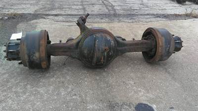 Eaton-Spicer RS402 Rear Axle Assembly