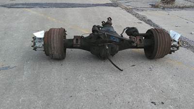 Eaton-Spicer RS402 Rear Axle Assembly