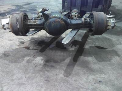 Eaton-Spicer RS404 Rear Axle Assembly