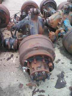 Eaton-Spicer RS404 Rear Axle Assembly