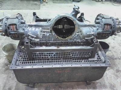 Eaton-Spicer RS404 Rear Axle Assembly