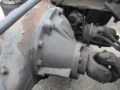 Eaton-Spicer RSP40 Rear Axle Assembly
