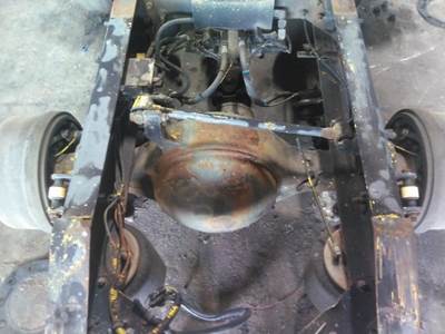 Eaton-Spicer RST40 Rear Axle Assembly