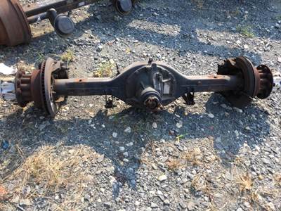 Eaton-Spicer S110 Rear Axle Assembly
