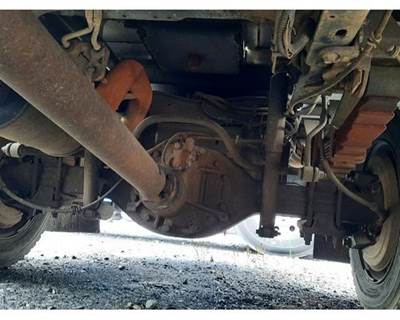 Eaton-Spicer S110L Rear Axle Assembly