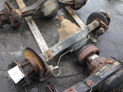 Eaton-Spicer S135 Rear Axle Assembly