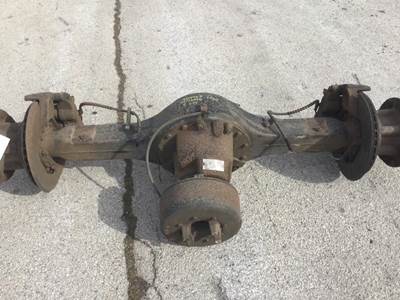 Eaton-Spicer S150S Rear Axle Assembly