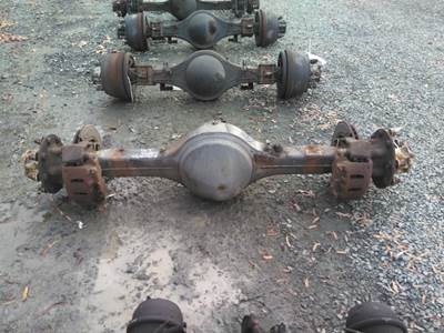 Eaton-Spicer S150S Rear Axle Assembly
