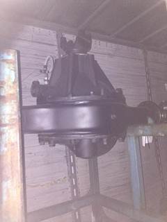 Eaton-Spicer S30190D Rear Axle Assembly