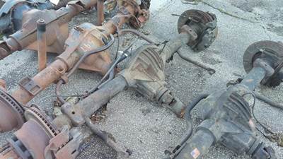 GMC 14 BOLT Rear Axle Assembly