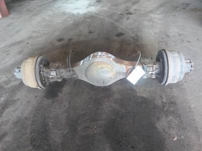 GMC Rear Axle Assembly for a GMC CANNOT BE IDENTIFIED