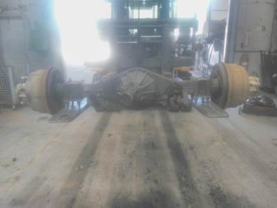 GMC Rear Axle Assembly for a GMC CANNOT BE IDENTIFIED