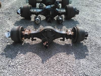 Isuzu 6CP Rear Axle Assembly