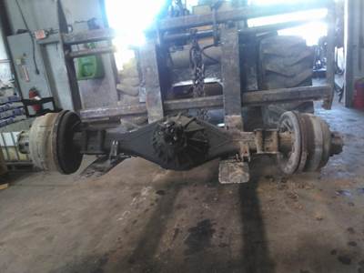 Isuzu CANNOT BE IDENTIFIED Rear Axle Assembly