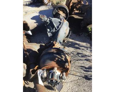 Isuzu R040 Rear Axle Assembly