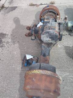 Mack CRD93 Rear Axle Assembly