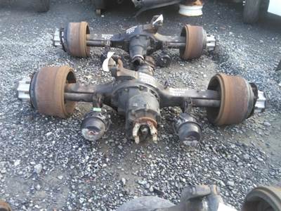 Meritor-Rockwell MD2014X Rear Axle Assembly