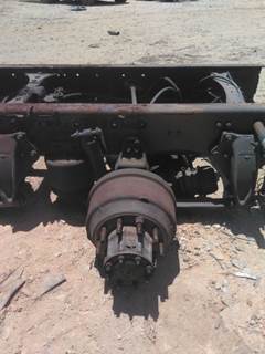 Eaton-Spicer DSP40 Rear Axle Assembly