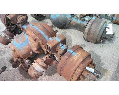 Meritor-Rockwell RPL23160 Rear Axle Assembly