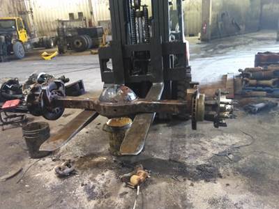 Meritor-Rockwell RS15210 Rear Axle Assembly